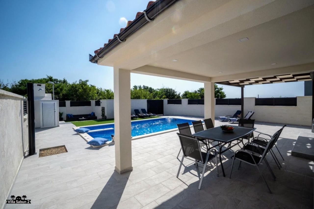 Villas Sabun - Modern House With Heated Pool بريفلاكا المظهر الخارجي الصورة