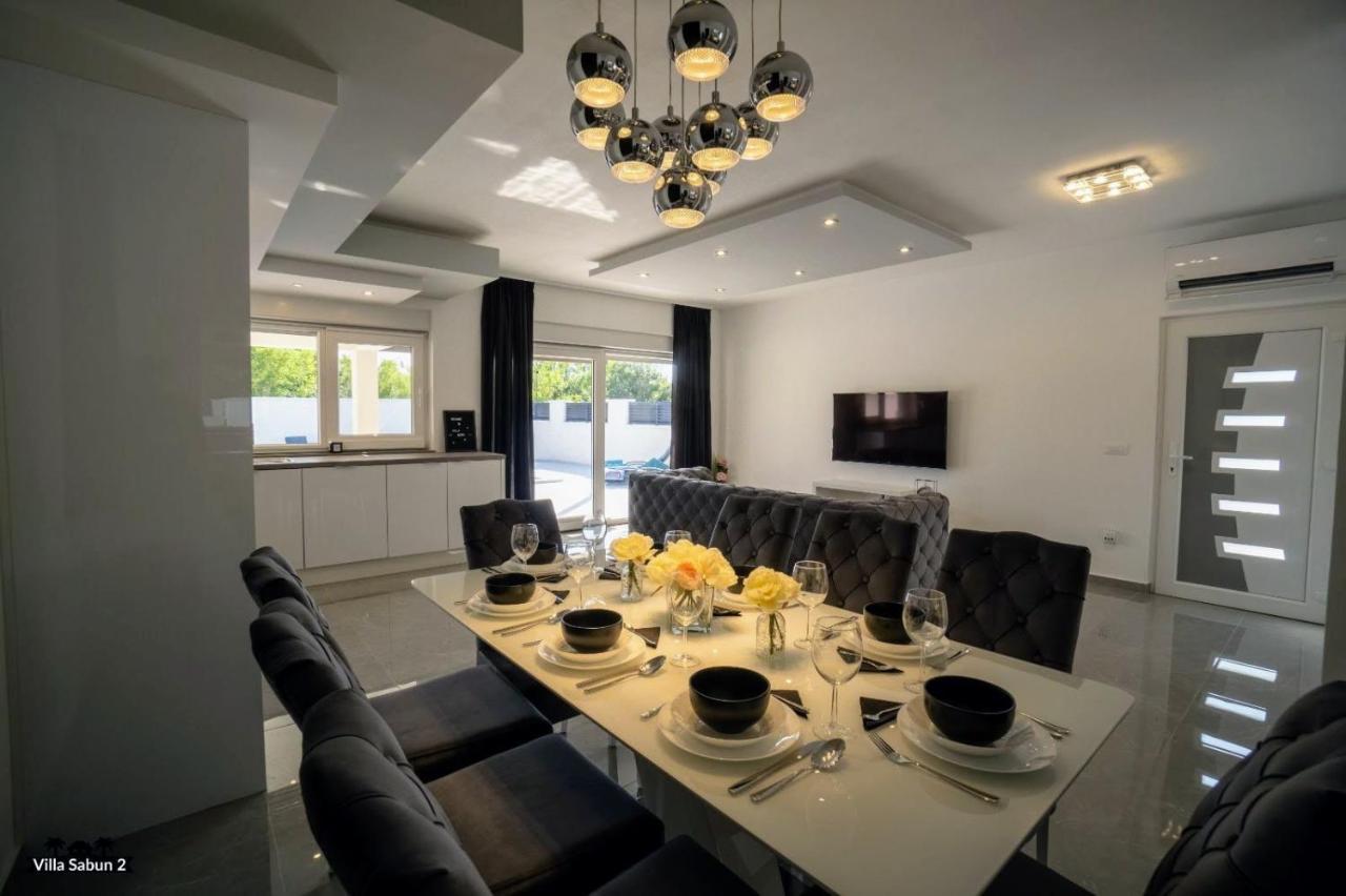 Villas Sabun - Modern House With Heated Pool بريفلاكا المظهر الخارجي الصورة